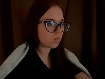 BellyupAlloy  live sex cam