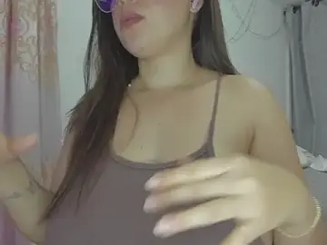 HARLEYNAPIER  live sex cam