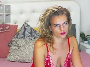 MeganPryce  live sex cam