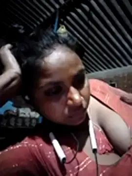 Miss_aradhana  live sex cam