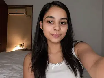 Naira824  live sex cam