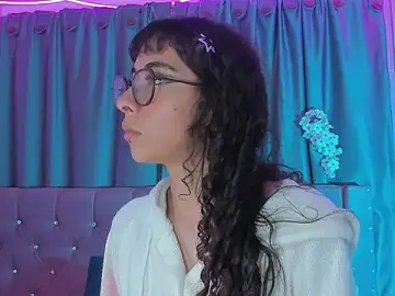 Sarah_Moon1  live sex cam