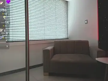 Aurora_petitee  live sex cam