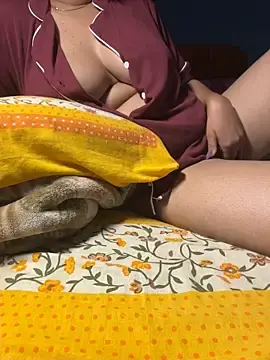 Edenshadow  live sex cam