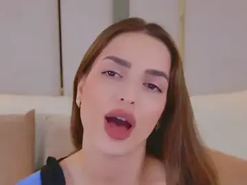 BellaHalles  live sex cam