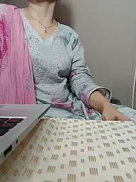 Chanchal--Navya  live sex cam