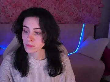 CurleyBlueEyes  live sex cam