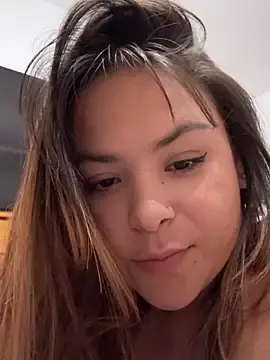 HoneyLor  live sex cam
