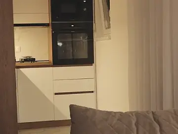 LikaBerry1  live sex cam