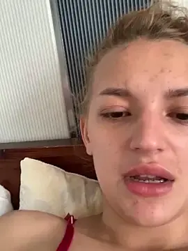 SashaPri  live sex cam