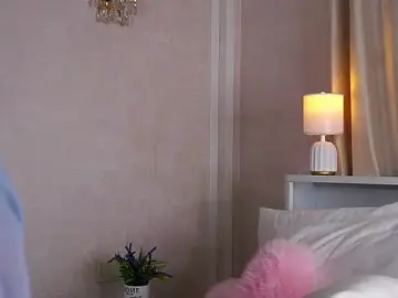 SunnivaCovil  live sex cam