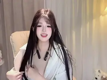 Yaiyigirl  live sex cam