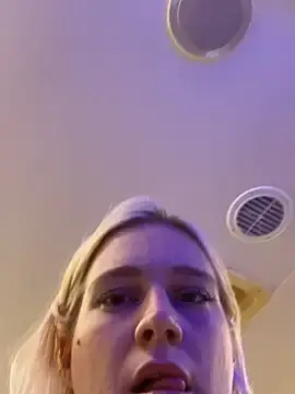 Bambiedoll9999  live sex cam