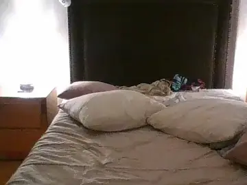 Demeter_1998  live sex cam