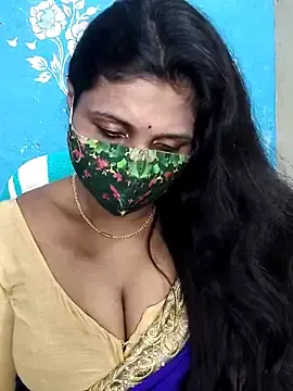 Hotty_Kavita  live sex cam