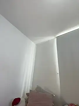 Ivelleee_  live sex cam