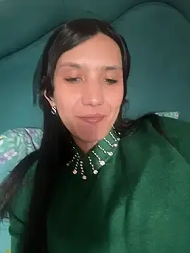 MyhoneMila  live sex cam