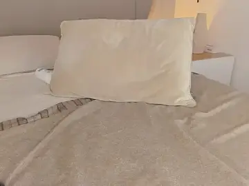 Chloe_d  live sex cam