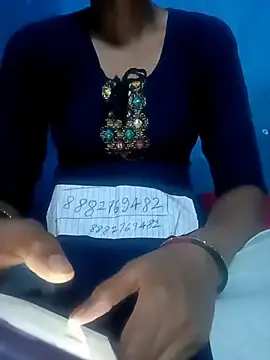 Ruchigoutam  live sex cam
