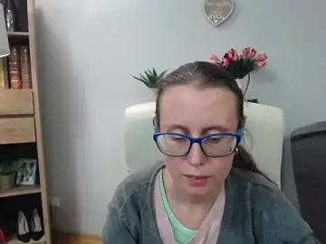 SweetxLizzy  live sex cam