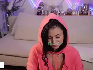 Taanni_bc  live sex cam