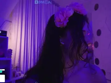 Taanni_bc  live sex cam