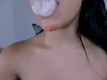 Veky_saliva01  live sex cam