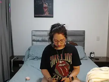May_Carlier  live sex cam