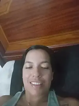 Shalonadams  live sex cam