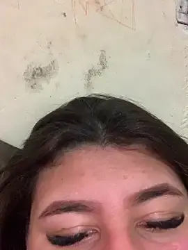 Ayla565  live sex cam