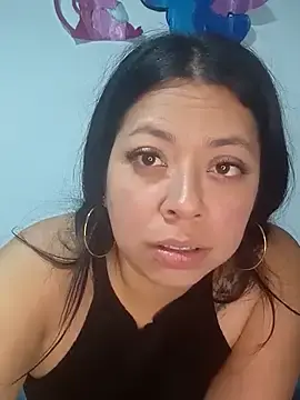 Hot_emily01  live sex cam