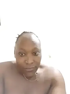 Lizkym122  live sex cam