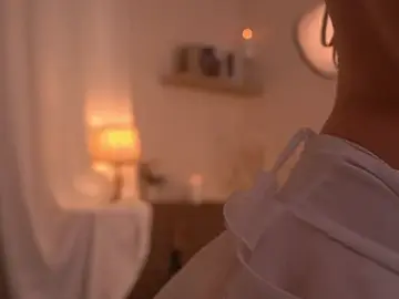 AudreyBarren  live sex cam