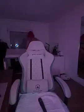 Mia-Fuchs  live sex cam