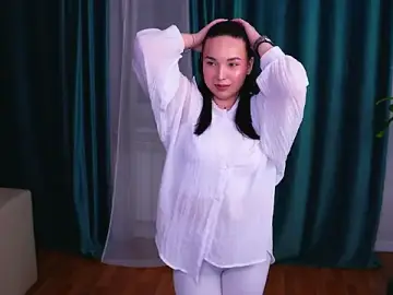 NolaCrognale  live sex cam