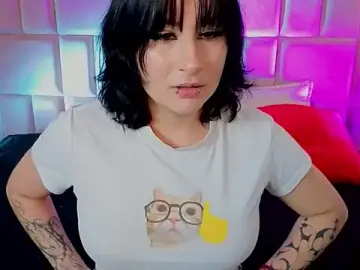 RobinBennett  live sex cam