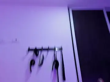 VannesaAlvernia  live sex cam