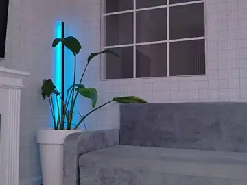 WelliCaren  live sex cam
