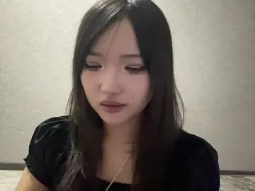 ZenaMccaie  live sex cam