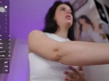Roni_Tailed  live sex cam
