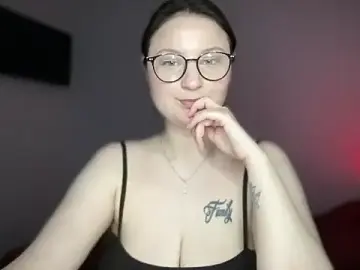 Locaalise  live sex cam