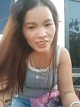 Nangmo  live sex cam