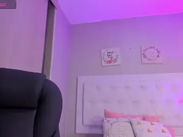 Nicole__parker1  live sex cam