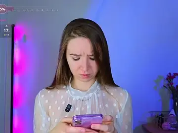Teaseme_bella  live sex cam