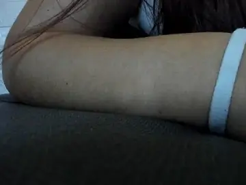 Aria-blom  live sex cam