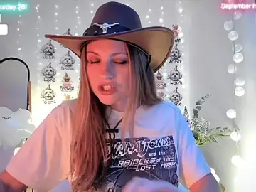 ImKeira  live sex cam