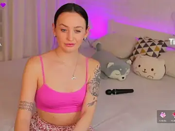 Megan__Cuddly  live sex cam