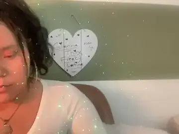 Thickfreakylatina  live sex cam