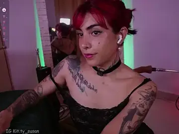 Kitty_pruu  live sex cam