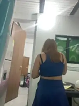 Lilisexypaisa1  live sex cam